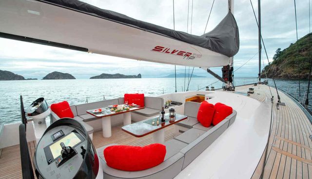 Silvertip Yacht 4