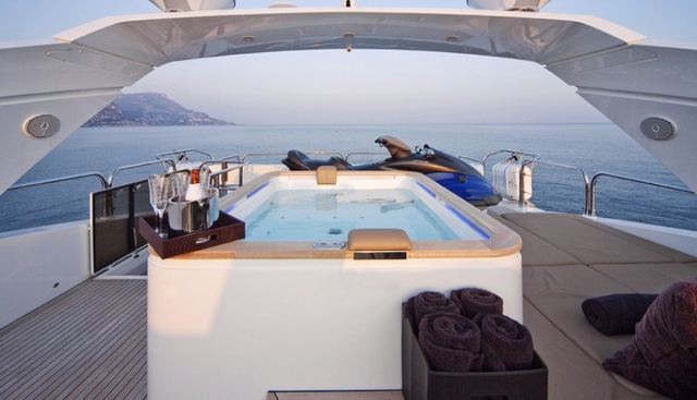 Blue Eyes Yacht 2
