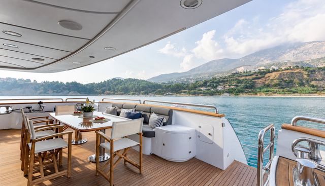 The Star Yacht 4