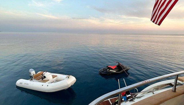 Minerva Yacht 4
