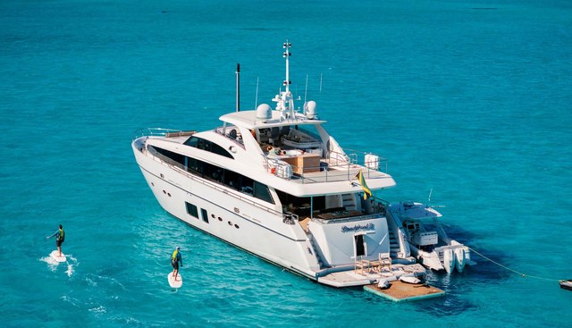 Beachfront II Yacht 5