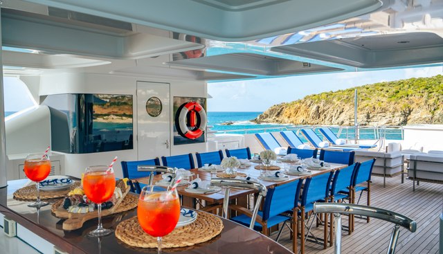 Victoria Del Mar Yacht 3