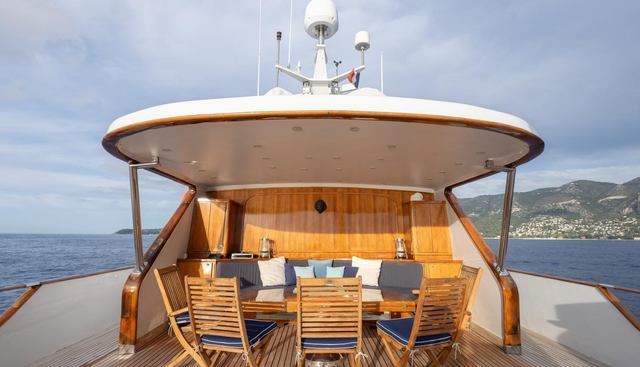 Ava Yacht 3
