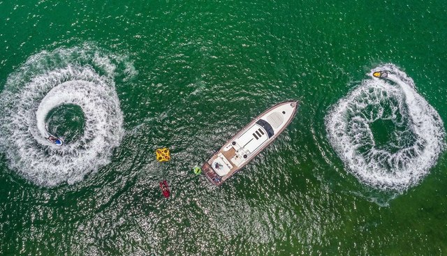 All In Yacht 5