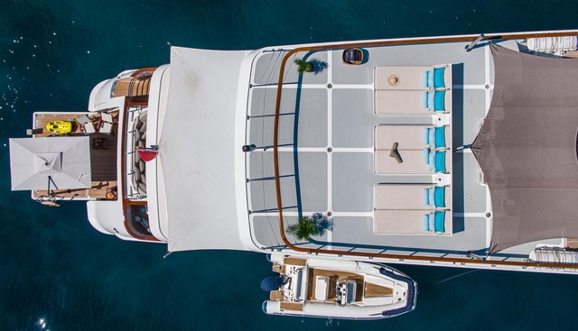 Victory Yacht 5