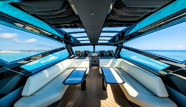 Chica Brava Yacht 3