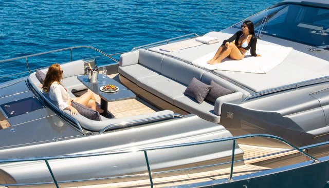 El Macann Yacht 2