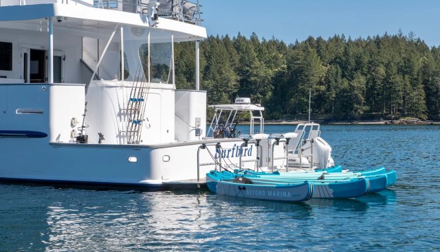 Surfbird Yacht 4