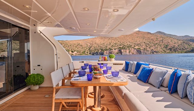 Bon Bon Yacht 3