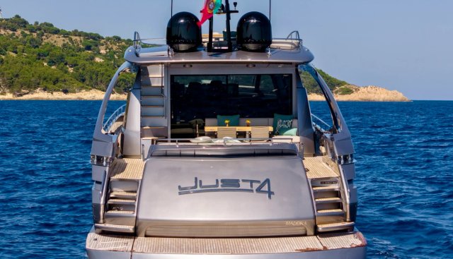 Just 4 Yacht 5