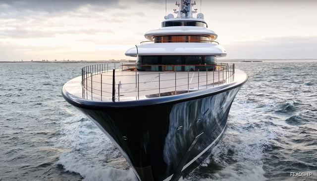 Breakthrough Yacht 2