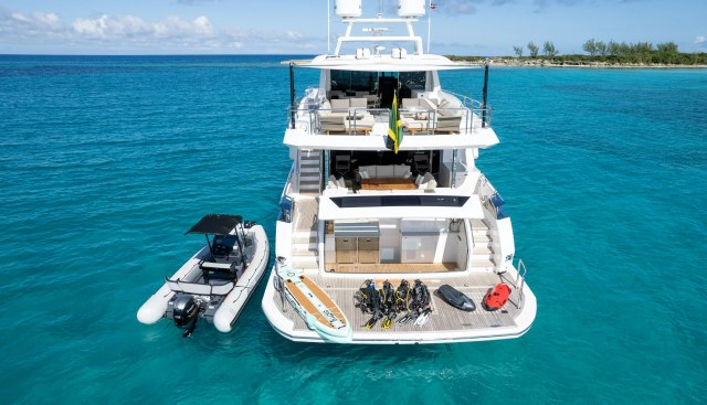 Rio Yacht 5