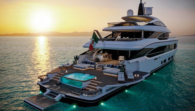 Indigo Yacht 5