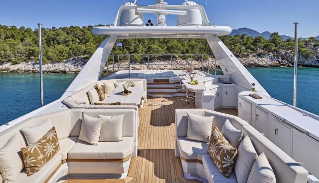 Blue Symphonie Yacht 3