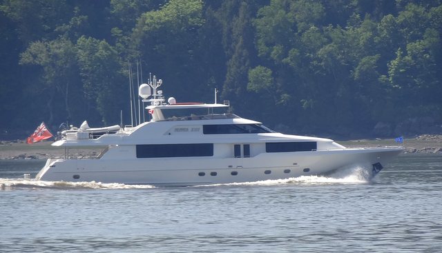 Captivator Charter Yacht
