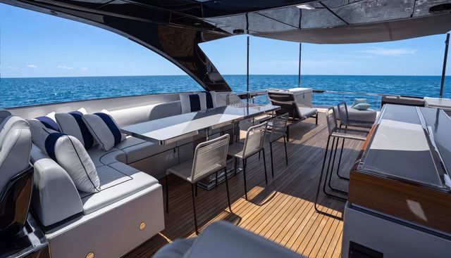 Illusion Yacht 3