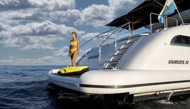Manu Yacht 5