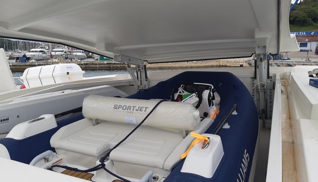 Sea Lady Yacht 4
