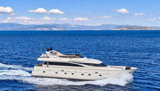 Tritone Yacht 2