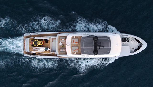 X Yacht 5