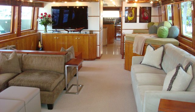 SlipAway Yacht 5