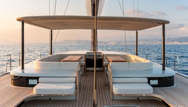 Fitzrovia Yacht 3