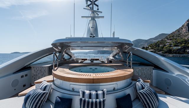 Indigo Yacht 2