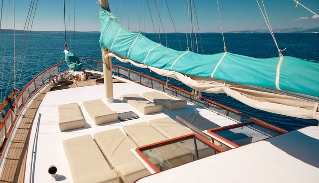 Agora Yacht 2