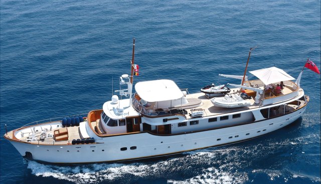 Blue Albacor Charter Yacht - 3