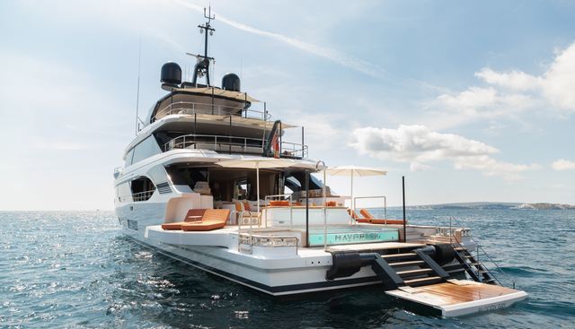 Maverick Yacht 5