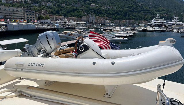 Minerva Yacht 3