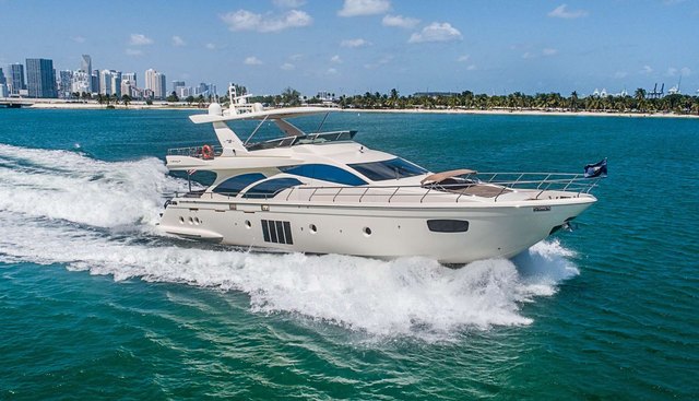 Own the Night Yacht 2
