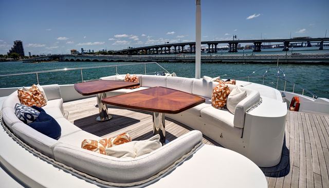 Silent World Yacht 2