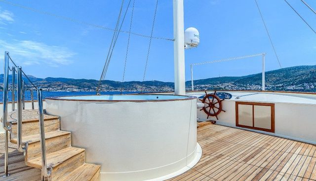 Elara 1 Yacht 3