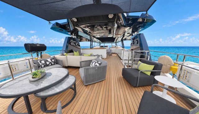 Cielo Nero Yacht 2