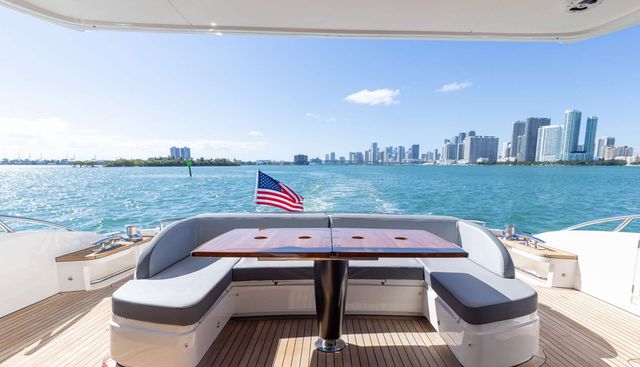 Snowbird Yacht 4