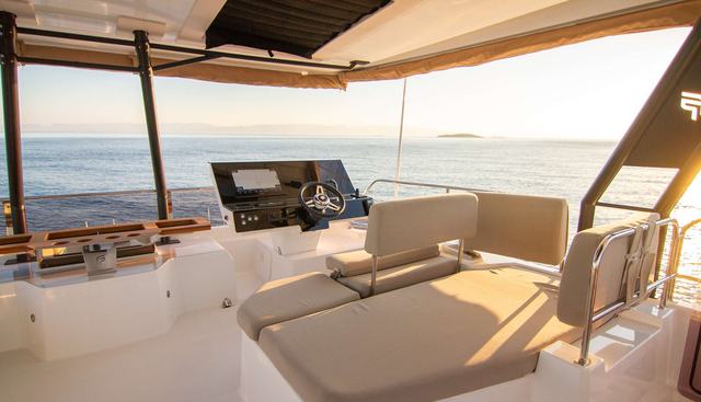 Ariva Yacht 3