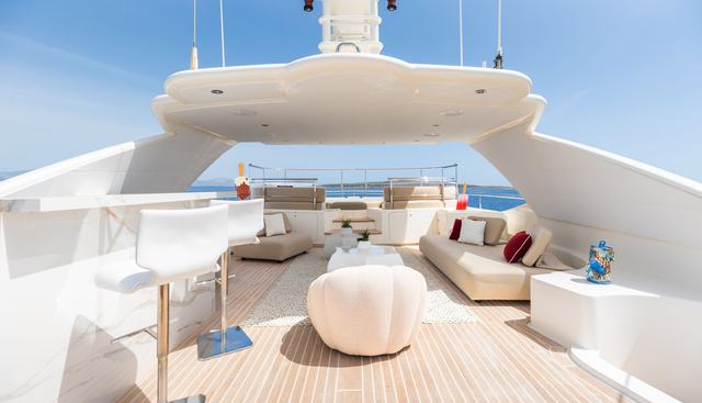 Bunker Yacht 2