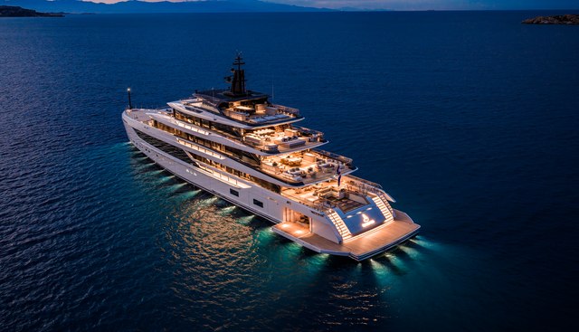 Silver Fox Yacht 5