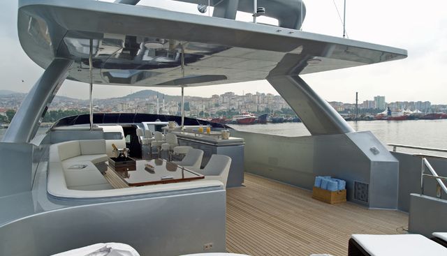 Santorini Yacht 4