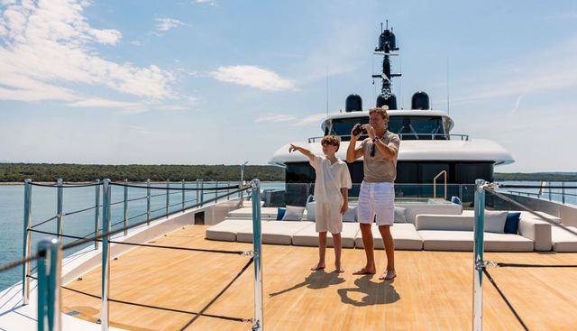 Rose d'Or Yacht 2