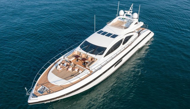 Des Amis C Yacht 2
