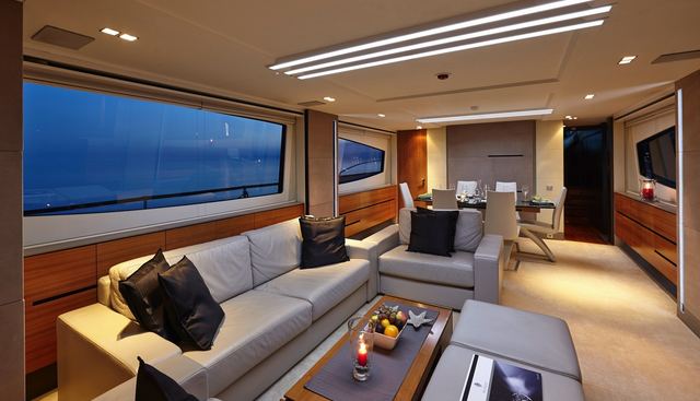 Quantum Yacht 5