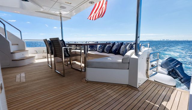 Satisfaction Yacht 4