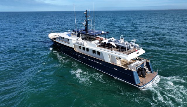 Araok II Yacht 5