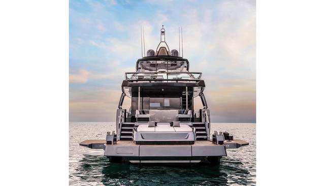 Coco Yacht 4