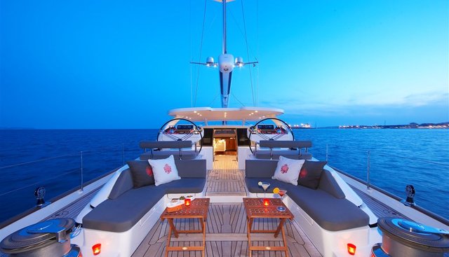 Mia Cara Charter Yacht - 2