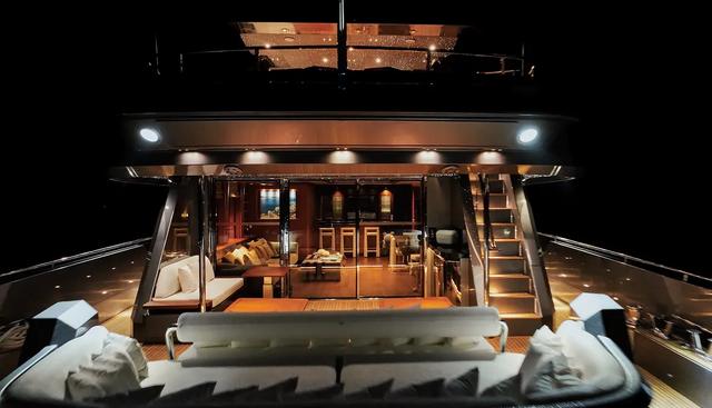 Santorini Yacht 4
