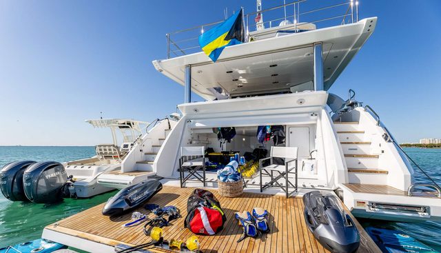 Captain Morgan II Yacht 5