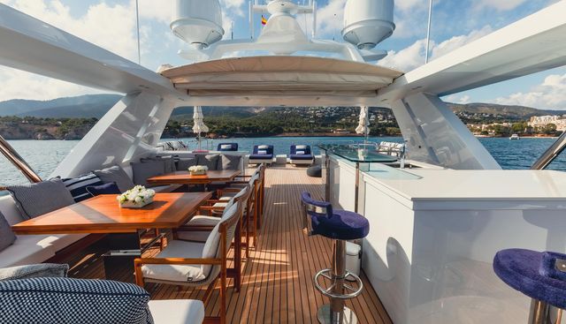New Waves Yacht 3